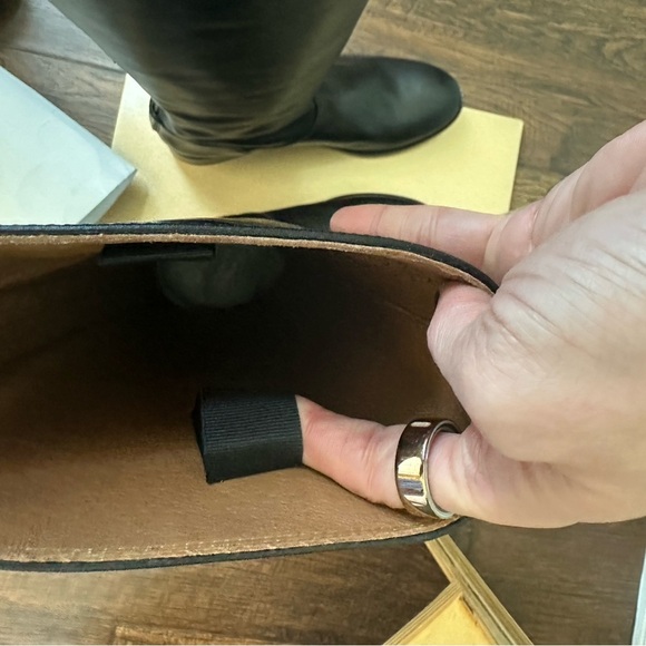 FRYE | Women's Melissa Button Back Zip - Picture 7 of 8